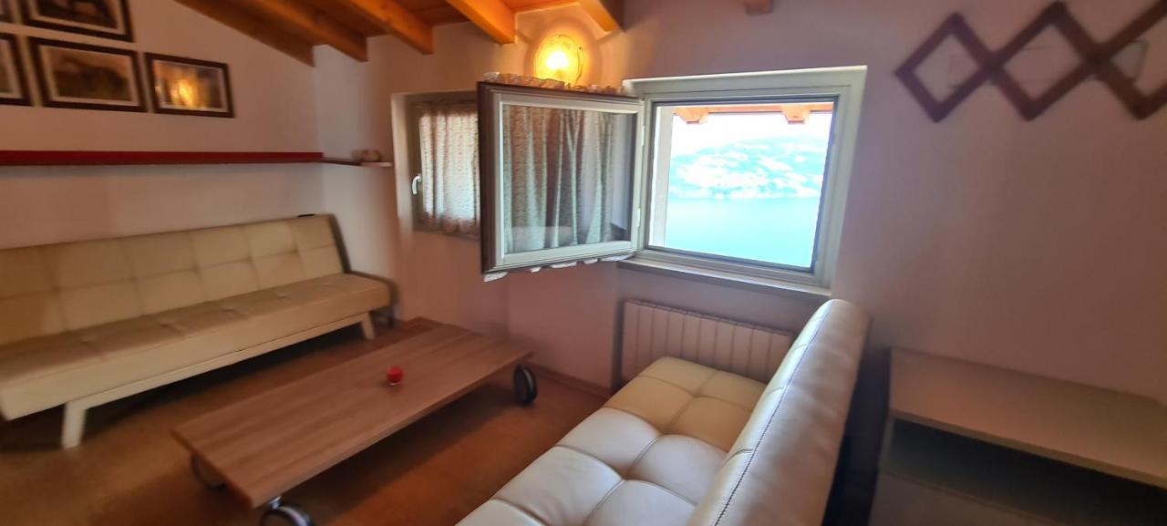 La Villetta In Residence Con Piscina E Vista Lago Parzanica エクステリア 写真