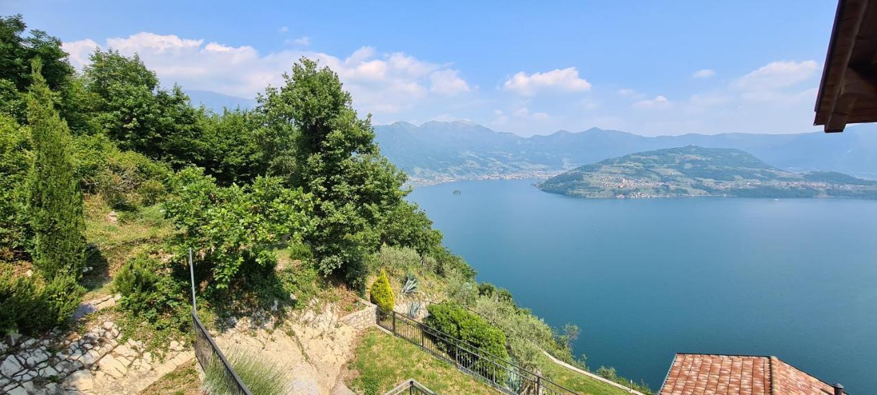 La Villetta In Residence Con Piscina E Vista Lago Parzanica エクステリア 写真