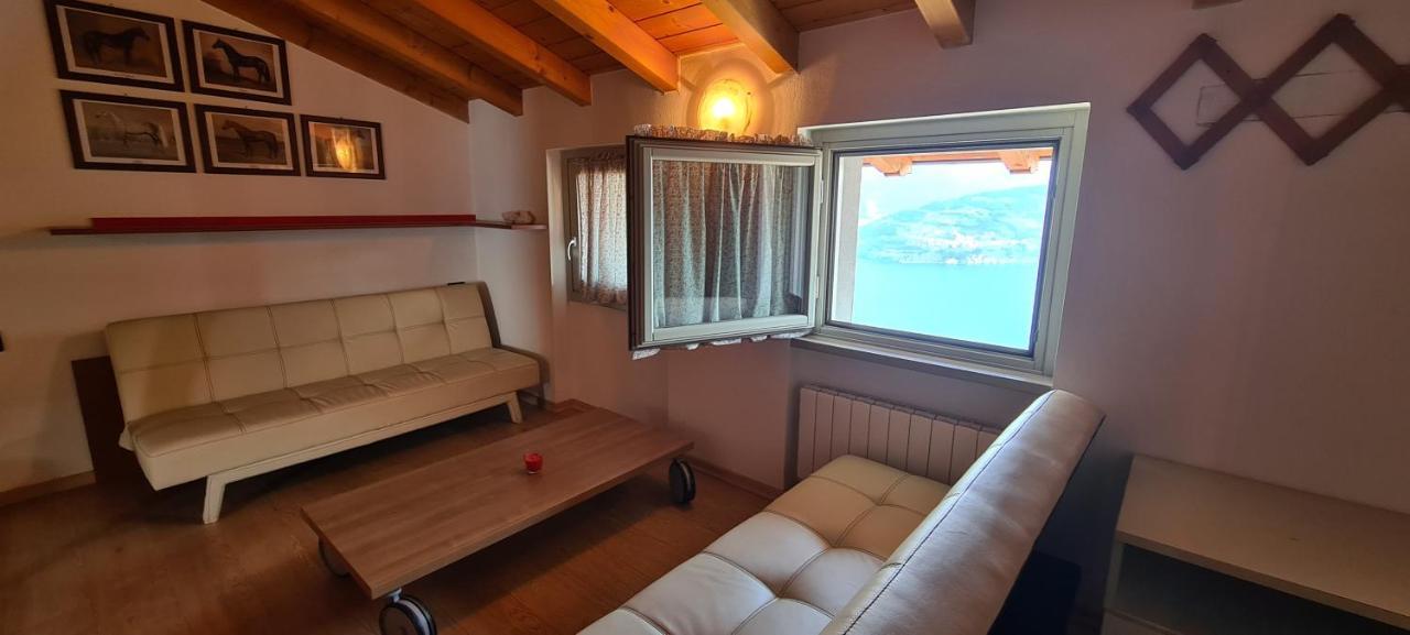 La Villetta In Residence Con Piscina E Vista Lago Parzanica エクステリア 写真
